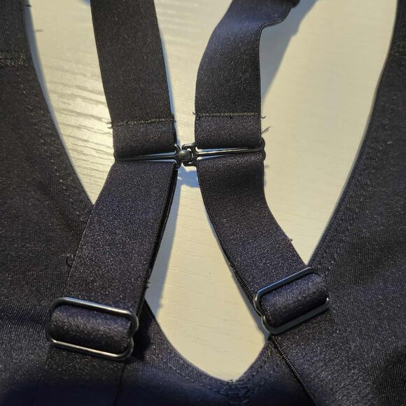 2 Fabletics Sports Bras SM Black Pink Convertible Racerback No Pads 13" Band - Picture 5 of 8